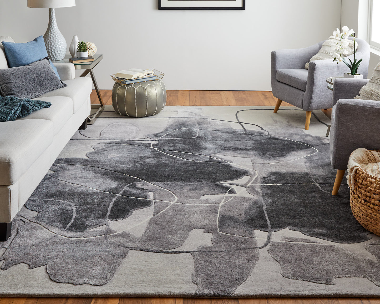 8' X 10' Gray and Ivory Abstract Hand Tufted Area Rug-7