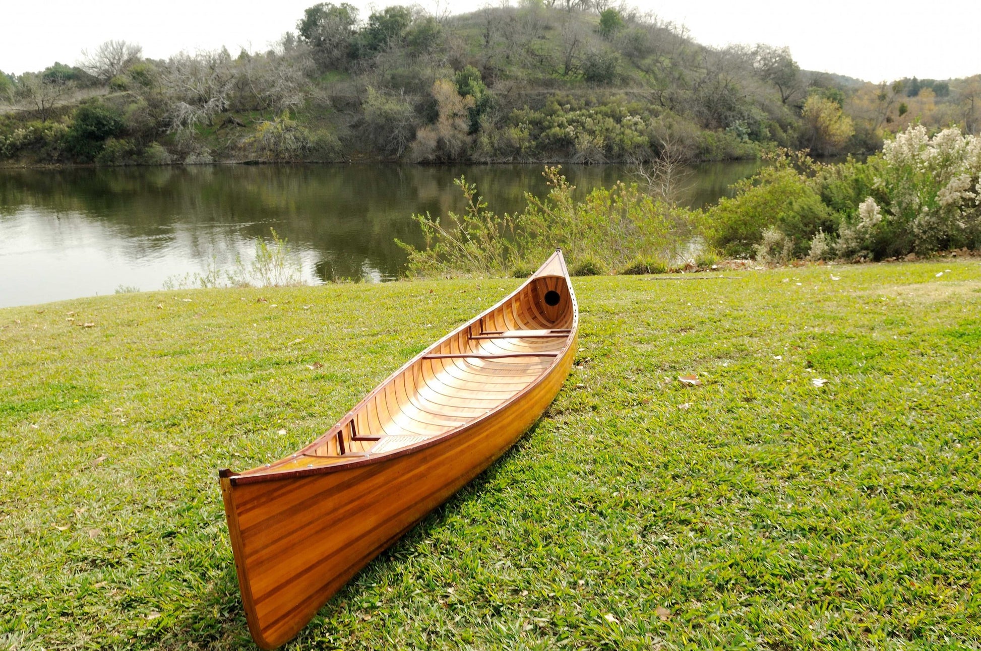 31.5" X 187.5" X 24" Wooden Canoe With Ribs-7