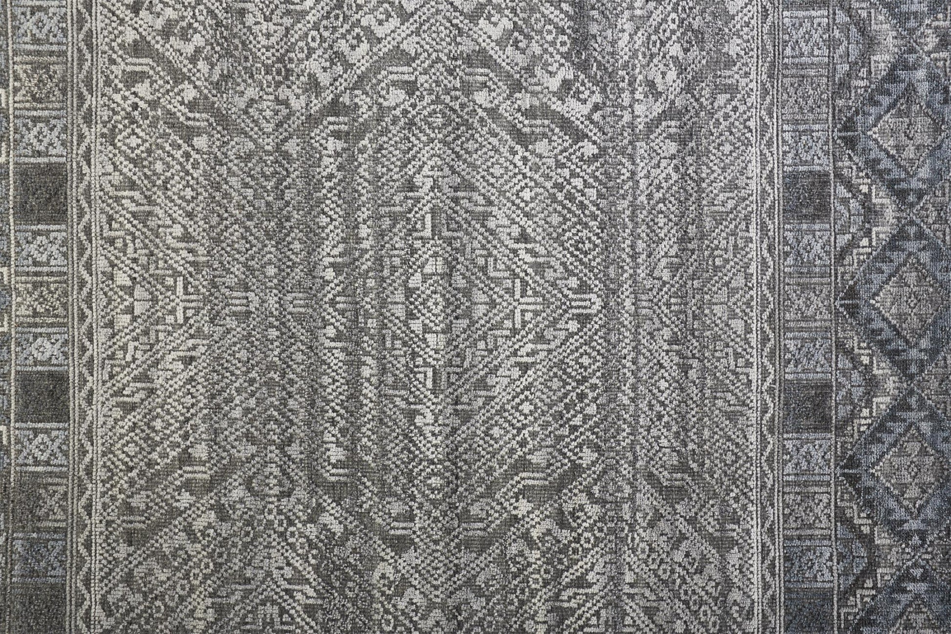 10' X 13' Gray and Ivory Geometric Hand Knotted Area Rug-6